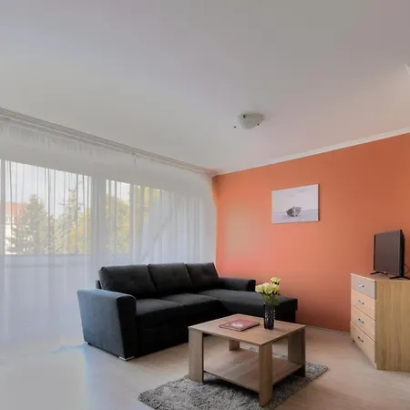 Oliver Apartman